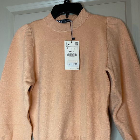 LONG SLEEVE KNIT SWEATER - Picture 5 of 6